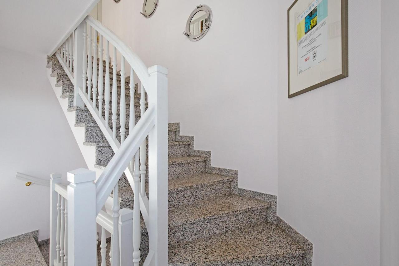 Southend Apartment Лист Екстериор снимка